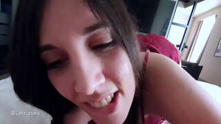 Min stesøster er et ludder som er besatt av å gå naken for huset og knulle