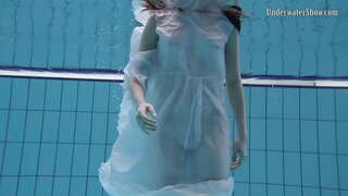 Дуннелэн гольык красотка подводной