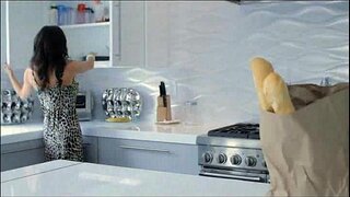 PureMature Мартини Го Вклучите Со Milf Вероника Avluv