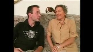 ���রিণত, বৃদ্ধা, la vieja de las compra ���রিণত, বৃদ্ধা, la vieja de las compra