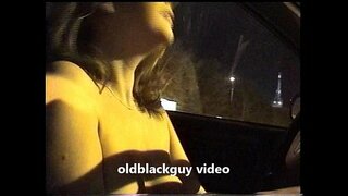 Oldblackguy لیتا ہے ڈیبی چمکتا اتارنا