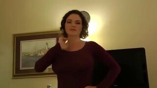 Сексуальная мачеха