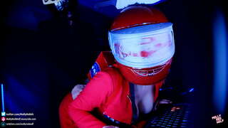 Хохштаплер Сјебан ме Међу нама